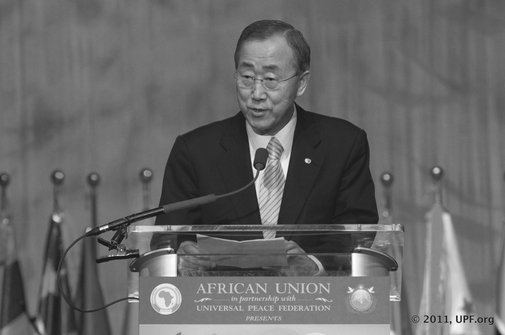Генеральний секретар ООН Пан Гі Мун під час виступу на конференції Федерації всесвітнього миру, 2011 рік