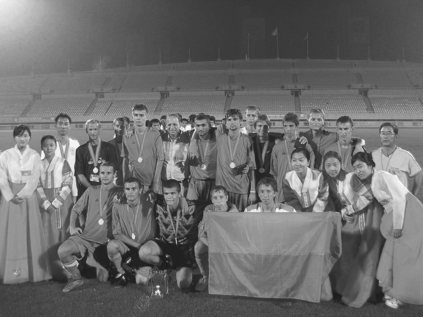 Українська команда на турнірі «Грай у футбол заради миру» в Кореї, 2005 рік